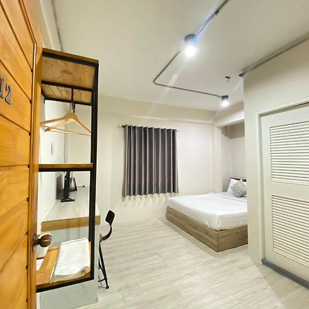 ซับรูมโฮเทล Subroom Hotel Surat Thani Eksteriør bilde